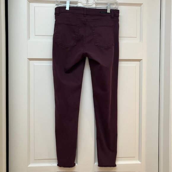 Caslon from Nordstrom Plum/Burgundy Skinny jeans with raw hem size 26 - Picture 2 of 8